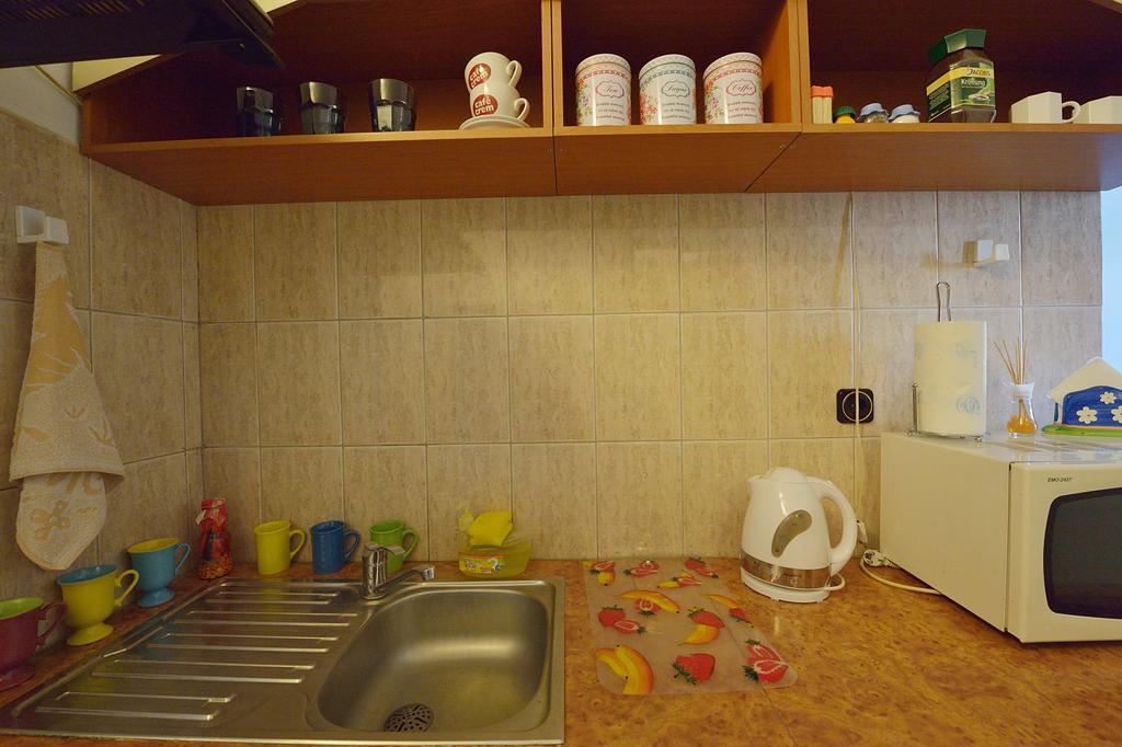 Atlas Accommodation Бухарест Номер фото