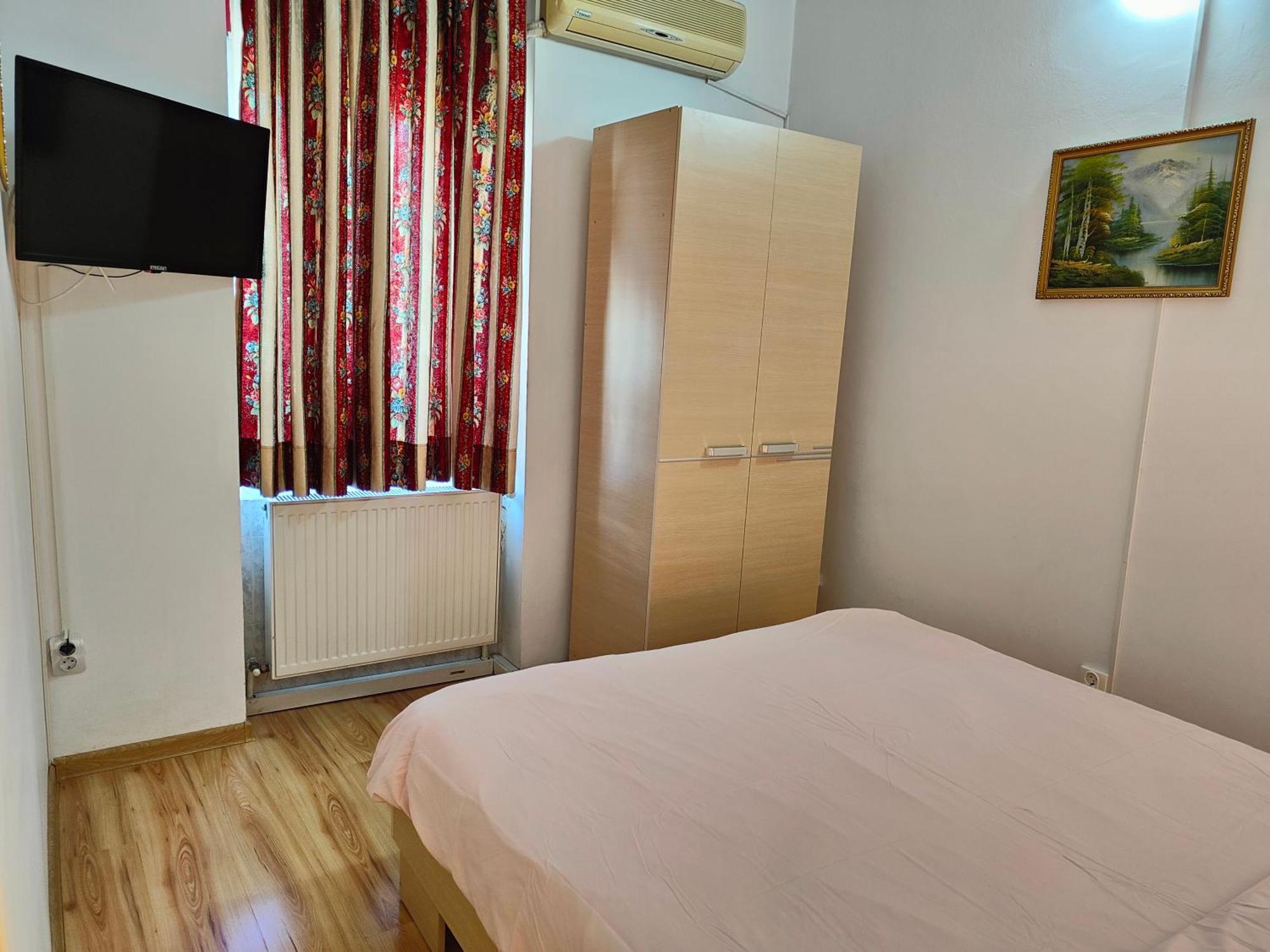 Atlas Accommodation Бухарест Экстерьер фото